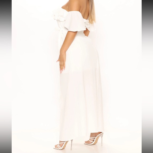 Fashion Nova Ruffle Maxi Dress - Picture 2 of 3